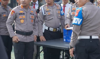 Polda Jabar Lakukan Pemeriksaan  Senjata Api Kepada Puluhan Anggota