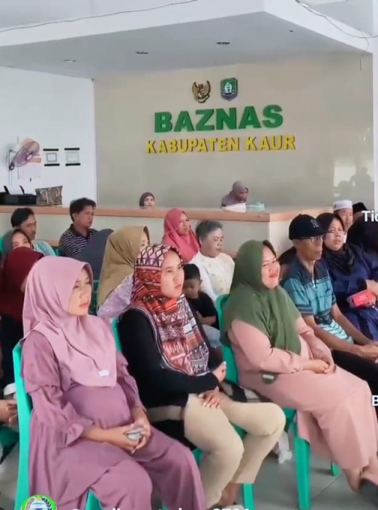 Kado Akhir Tahun Bupati Kaur, Berikan Santunan Kepada 29 KK Terdampak Pembangunan PPN