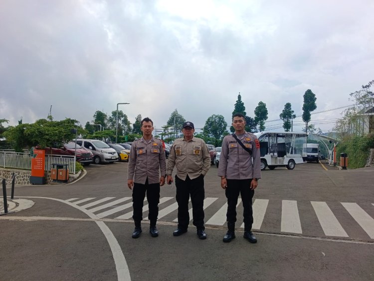 Wujudkan Kamtibmas Aman Kondusif, Polsek Sukaraja Tingkatkan Patroli Objek Wisata Jelang Libur Natal dan Tahun Baru.