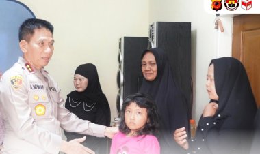 Kapolda Jabar Kunjungi Kediaman Almarhum Anumerta Aipda Anditia Yang Meninggal Saat Menolong Wisatawan