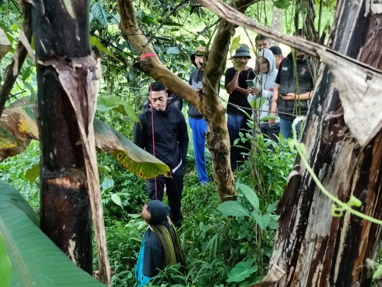 Polsek Sukaraja Datangi TKP  Seorang Pria di Duga  Gantung Diri