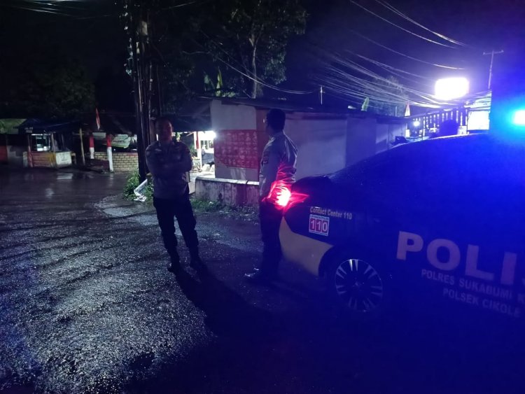 Antisipasi Gangguan Kamtibmas, Polsek Cikole Laksanakan Patroli Malam