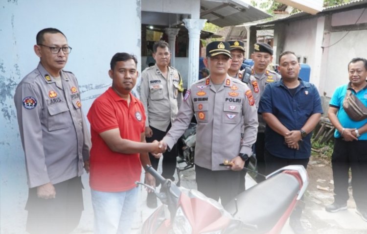 Polres Kota Cirebon Kembalikan Sepeda Motor Korban Penyerangan