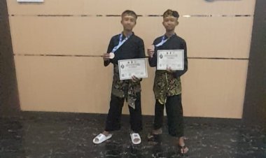 Ungkapan Terimakasih Orang Tua Pesilat Cilik Asal Purabaya Kepada Bhabinkamtibmas
