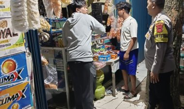 Polsek Kebonpedes Laksanakan Patroli ,Razia dan Berikan Himbauan Untuk Tidak Menjual Miras