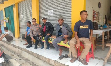 Kanit Binmas Polsek Kebonpedes Laksanakan Sambang, Sampaikan Pesan Kamtibmas Kepada Warga