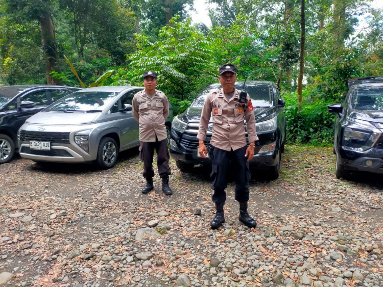 Ciptakan Rasa Aman, Polsek Kadudampit Laksanakan Patroli Objek Wisata