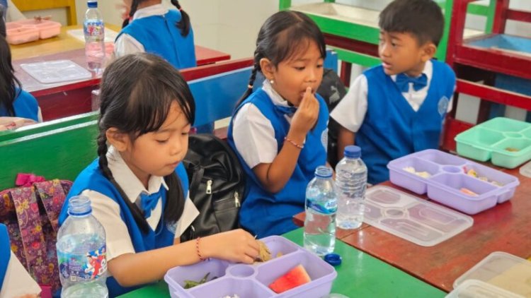 Makan Bergizi Gratis di Klungkung Sasar 968 Siswa, Ada Siswa Tidak Makan Nasi