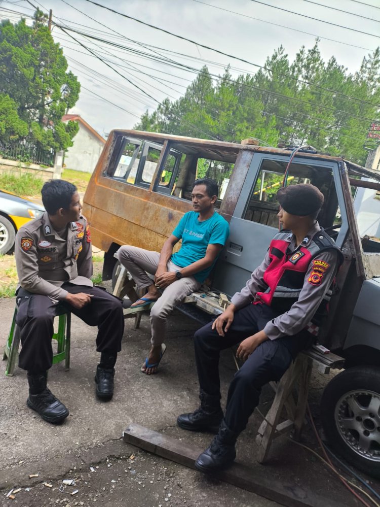 Gelar Patroli Siang Hari, Polsek Baros Laksanakan Sambang Dialogis Kepada Warga