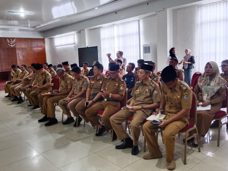 Perdana Ngantor, Wakil Bupati Kaur Pimpin Rapat Persiapan Sertijab