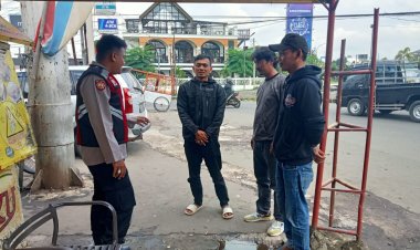 Jaga Harkamtibmas di Wilayah,Polsek Lembursitu Laksanakan Patroli Dialogis