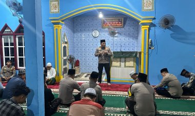 Laksanakan Subuh Keliling, Kapolres Kaur  Ajak Warga Tingkatkan Kewaspadaan