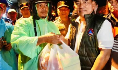 Kapolda Sulut Dampingi Gubernur Tinjau Wilayah Terdamdapak Banjir di Manado