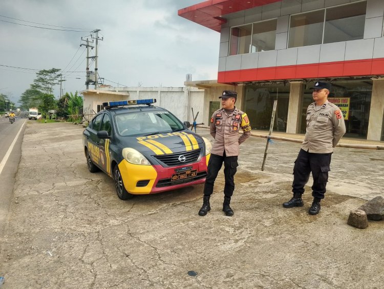 Polsek Gunungguruh Gelar Patroli Ngabuburit  Jelang Buka Puasa