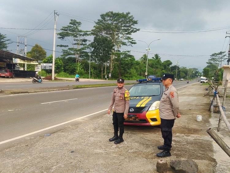 Polsek Gunungguruh Gelar Patroli Ngabuburit  Jelang Buka Puasa