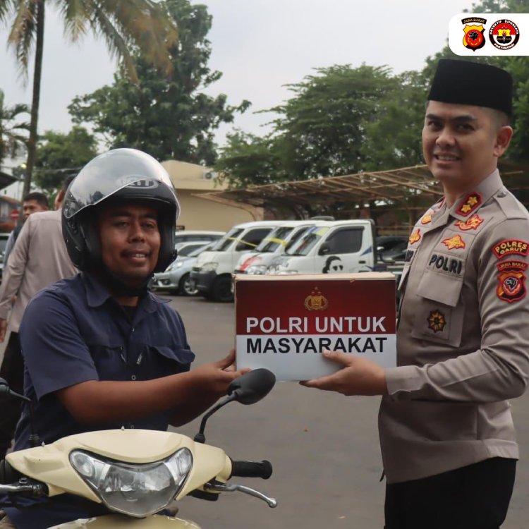 Gelar Baksos Bulan Ramadhan 1446 H, Polres Garut Bagikan 100 Paket Sembako