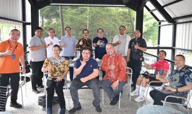 Ngopi Bareng APTIKNAS Jadi Ajang Diskusi Dengan Staf Ahli KSP RI