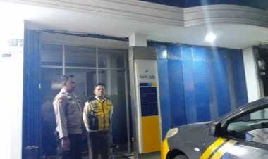 Antisipasi Kriminalitas, Polsek Cisaat Laksanakan Patroli Perbankan