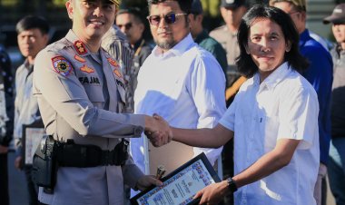 Sinergitas Kepolisian dan Media, Kapolres Garut Berikan Penghargaan Kepada Wartawan