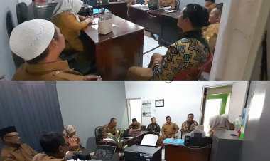 Kepala Desa Semplak Berikan Pembinaan kepada Perangkat Desa