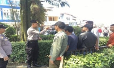 Cegah Gangguan Kamtibmas Jelang Libur Panjang, Unit Samapta Polsek Sukaraja Laksanakan Patroli