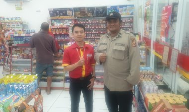 Wujudkan Masyarakat Aman Kondusif, Polsek Kebonpedes Intensifkan Patroli Minimarket