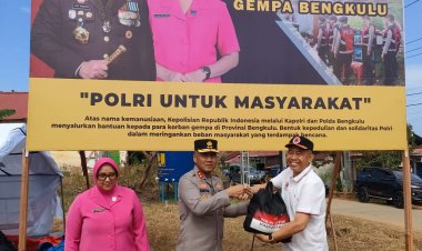Kapolda Bengkulu Salurkan Bantuan Kemanusiaan Untuk Korban Gempa Bumi
