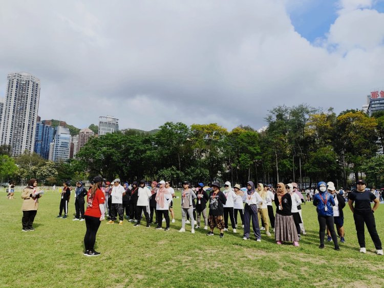 Latihan perdana paskibra Hong Kong