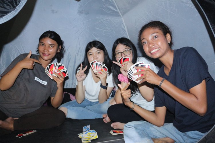 Meski Diterpa Hujan, Semangat Anak Muda 11DG Tetap Membara di HF Day - Camping