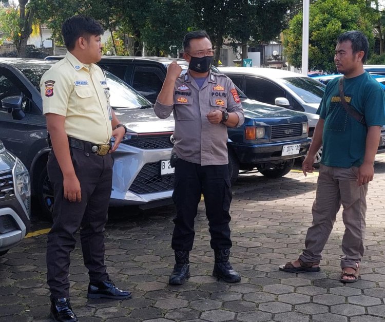 Polsek Cikole Gencar Laksanakan Patroli Dalam Rangka Antisipasi Premanisme