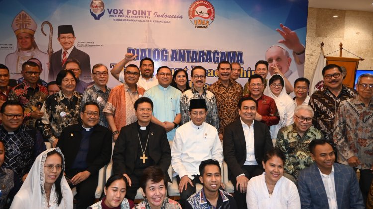 Dihadiri Menag RI, Vox Poin Indonesia Gelar Dialog The Servant Leadership of Pope Francis