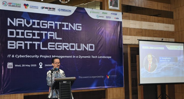 APTIKNAS Gandeng BSSN Gelar Seminar Navigating Digital Battleground 2025