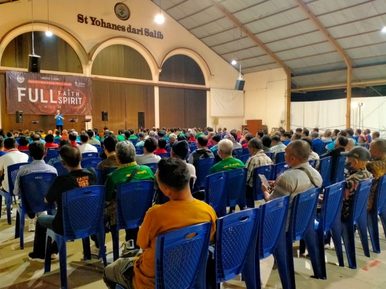 275 Pria Dibakar Roh dan Semangat di Men’s Camp GSJA Jatim!