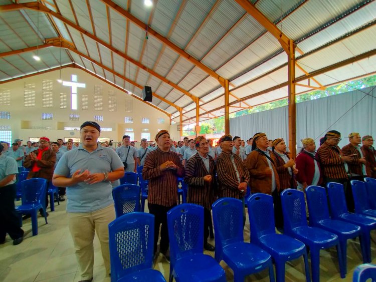 275 Pria Dibakar Roh dan Semangat di Men’s Camp GSJA Jatim!