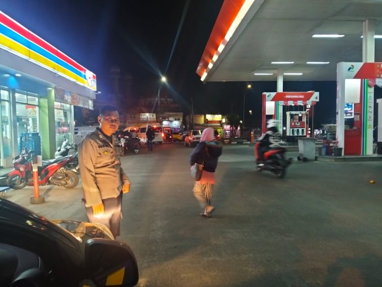Cegah Kejahatan, Polsek Cikole Tingkatkan Patroli Dialogis
