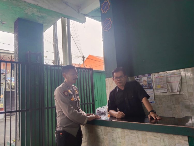 Berikan Rasa Aman, Polsek Cisaat Laksanakan Patroli Dialogis