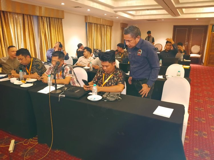 Humas se-Indonesia Antusias Ikuti Pelatihan  AI Divhumas Polri