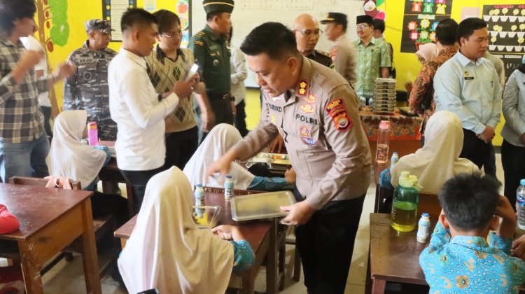 HUT ke -79 Bhayangkara, Momen Evaluasi Tahunan," Polisi Untuk Masyarakat Bagian Keluarga Besar Anak Bangsa"