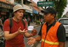 Wisatawan Kaget Ditarif Rp50 Ribu untuk Parkir di Malioboro, Karcisnya Cuma Kertas Coretan Tangan