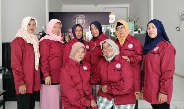 Pengadaan seragam Asosiasi Kopwan Se - Malang Raya di WARKOP DIGITAL SAWOJAJAR