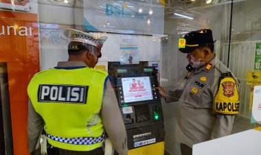 Ciptakan Kamtibmas Aman Kondusif, Polsek Sukalarang Gelar Patroli Perbankan dan Mini Market