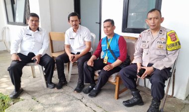 Wujudkan Harkamtibmas Aman Kondusif, Bhabinkamtibmas Polsek Baros Giatkan Sambang