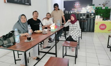 SPENSI'79 Jalin Silaturahmi Kokohkan Persaudaraan dan Raih Kesuksesan Bersama Warkop Digital Sawojajar Kota Malang