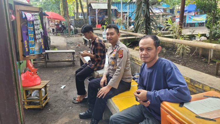 Waspadai Gangguan Kamtibmas,Unit Samapta Polsek Cisaat Sambangi Pos Ojek Online