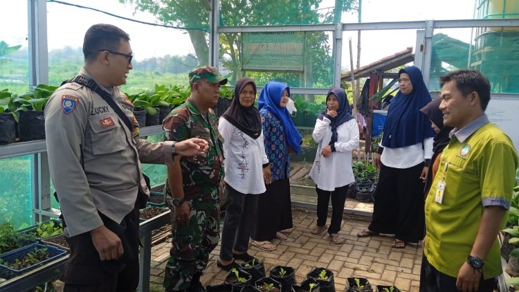 Sinergitas TNI -Polri, Bhabinkamtibmas Polsek Cibereum Bersama Babinsa Laksanakan Cooling Sistem