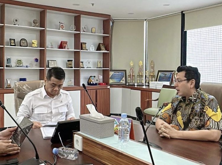 Alumni ISTN Audiensi dengan Wamendes PDT Bahas Gagasan Digital Kreatif HUB