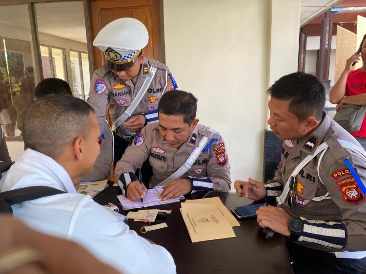 Ribuan Pelanggaran Ditemukan Selama Operasi Patuh Kapuas 2025 di Kalbar
