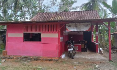 Warkop Digital Mbak Sri Purworejo: Dorong Ibu-Ibu Kembangkan Usaha Keripik Rumahan