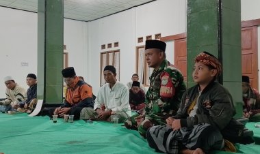 Pertebal Keimanan, Babinsa Hadiri Kegiatan Pengajian Rutin Bersama Tokoh Ulama dan Pemuda