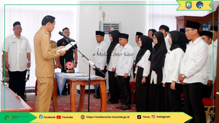 Bupati Gusril Pausi Kukuhkan Tim Pelaksana dan Fasilitator PUSKESOS SLRT-TRC SEASE SEIJEAN Kabupaten Kaur